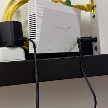 İnternet Bağlantısı Çalışmıyor Ve Müşteri Hizmetlerinden Cevap Yok