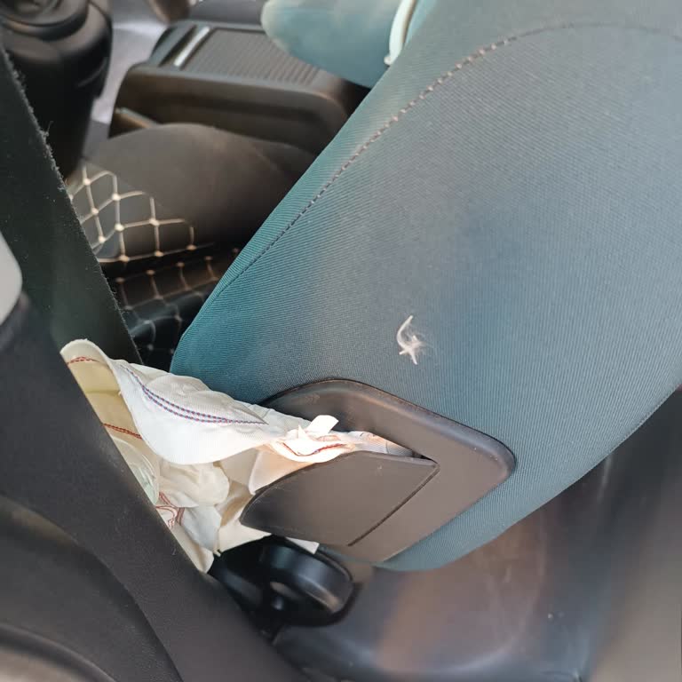 Umran Oto Ekspertiz Gözden Kaçan Airbag Sorunu İçin Ücret İadesi Talebi