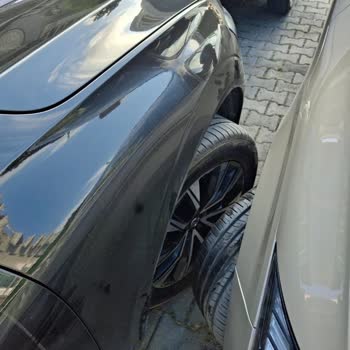 Basit Temasla Ağır Hasar Ve Parça Teslimatı Gecikmesi Nedeniyle Volvo Müşterisi Mağdur