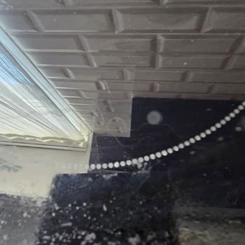 Vitroseramik Ocak Camı Tekrar Arızalı, Ücretsiz Değişim Kararı Sonra Beko Ücret İstiyor