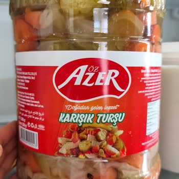 Azer Turşu İçinden Ölü Böcek Çıktı