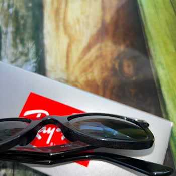 2 Yıllık Garantili Rayban Gözlüğünün 3 Ayda Bozulması Ve Garanti Reddi