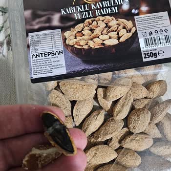 Antepsan Keyifçe Kurt Larvası Bulunan Bademlerde Sağlık Ve Hijyen Endişesi, İade Sorunu