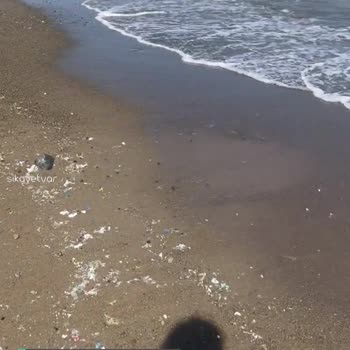 Mezitli Sahili Çöplük Ve Poşet Dolu Girilmiyor!