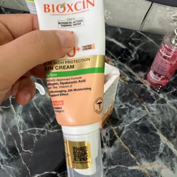 Bioxcin Very Hard Protection Güneş Kremini Az Miktar Ve Yanıltıcı Ambalaj