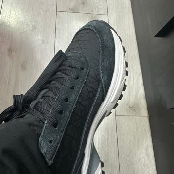 Boyner Marina’da Calvin Klein Spor Ayakkabının Süetinde Beyazlama Ve İnceleme Reddi