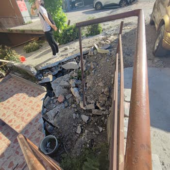 Uzun Elektrik Kesintisi Tek Faz Güvenlik Riski Ve Bina Hasarı