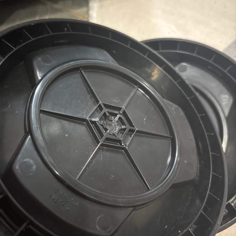 Fakir Filter Pro Süpürge Tekerleklerinde Kısa Sürede Kırılma Sorunu