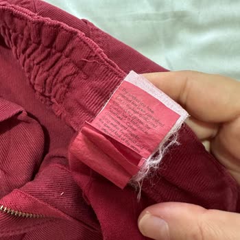 Network Mağazasından Aldığım Pantolon Yanlış Beden Ve Şüpheli Etiket