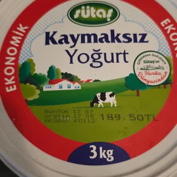 Sütaş Kaymaksız Yoğurtta Garip Koku Ve Tat Tüketilemez Güven Sarsıldı