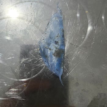 A101 Ponti Tepsi Böreğinde İçinde Poşet Bulundu, Sağlık Riski Şikayeti