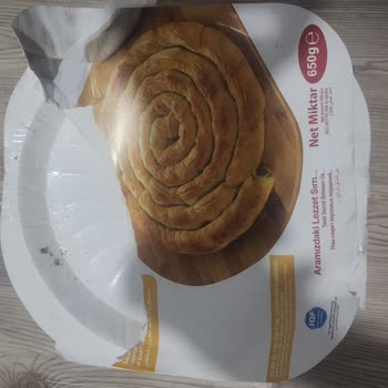 A101 Ponti Tepsi Böreğinde Gizli Poşet Tehlikesi
