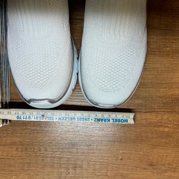 Skechers Ayakkabısında Sağ Sol Tekler Arasındaki Yapısal Fark Güvenliği Tehdit Ediyor
