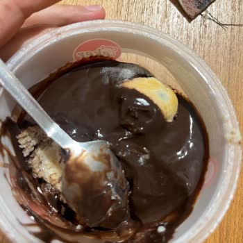 Trendyol Hızlı Market'ten Geçmiş Tarihli Ve Küflü Profiterol Teslimatı İçin Açıklama Ve Özür Talebi