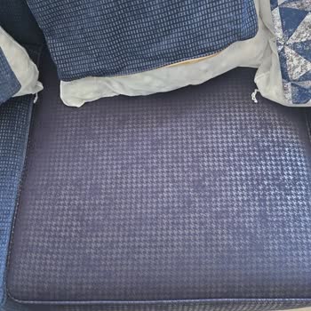 İstikbal Bayisinde Uzun Bekleyiş, Yanlış Renkli Koltuk Ve Puf Eksikliği