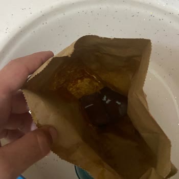 Siparişte Dökülen İçecekler Ve Erimiş Dondurma İçin Geri Dönüş Ve Tam İade Talebi