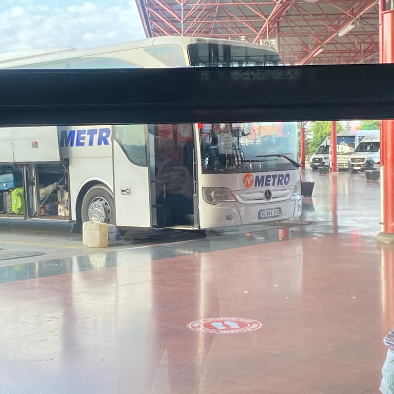 Metro Turizm Otobüs Arızası Nedeniyle Uçuş Kaçırma Riski Ve İade Talebi