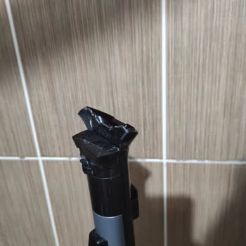 Onvo Halı Koltuk Yıkama Makinesinin Yıkama Başlığı Kırıldı, Yedek Parça 15 Gün Gecikti