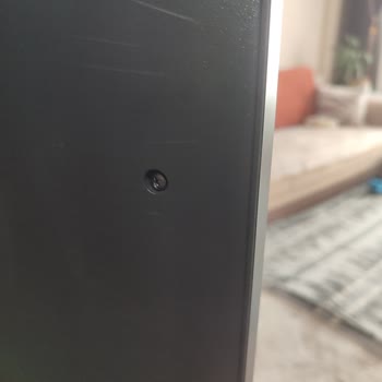 Kurulum Sonrası Ekran Renk Değişimi Ve Çizik Sorunu