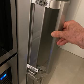 Samsung Buzdolabı Kapı Kolu Tekrar Kırıldı, Garanti Kapsamında Ücretsiz Değişim Talebi