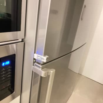 Samsung Buzdolabı Kapı Kolu Tekrar Kırıldı, Garanti Kapsamında Ücretsiz Değişim Talebi