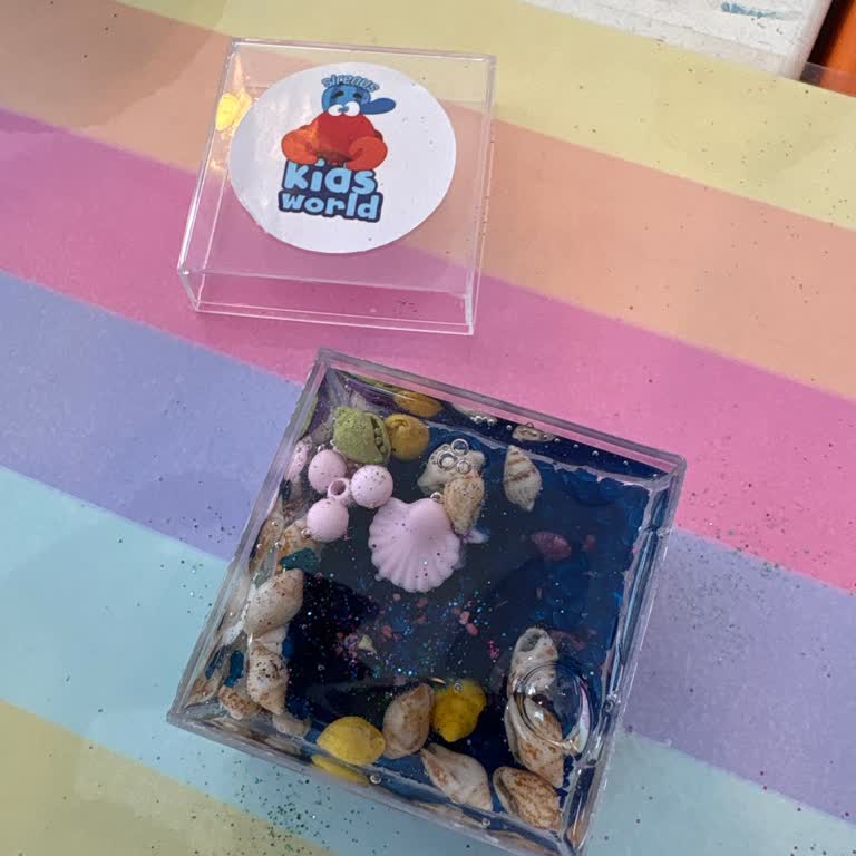 Kids Club Görevlisinin Çocukları Sert Ve Olumsuz Dille Azarlaması