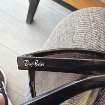 Rayban RB4147 Gözlüğün Sap Yazısı Soluyor, Ücretsiz Değişim Talebi