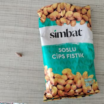 Soslu Fıstıkta Salyangoz Keşfi Diş Kırılmasına Yol Açtı
