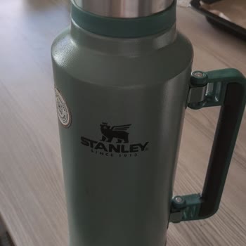 Stanley 1.9 Litre Termos Sıcak Tutma Süresi İki Saatte Düşüyor