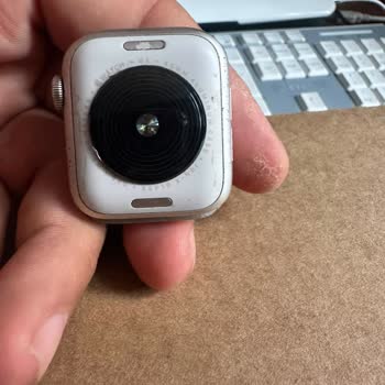 Apple Watch SE 2 Soyulma Sorunu İçin Değişim Talebi