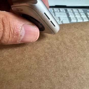 Apple Watch SE 2 Soyulma Sorunu İçin Değişim Talebi