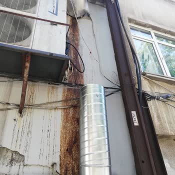 Kasis Café'den Atık Dökülmesi Ve Gece Gürültüsüne Şikayet