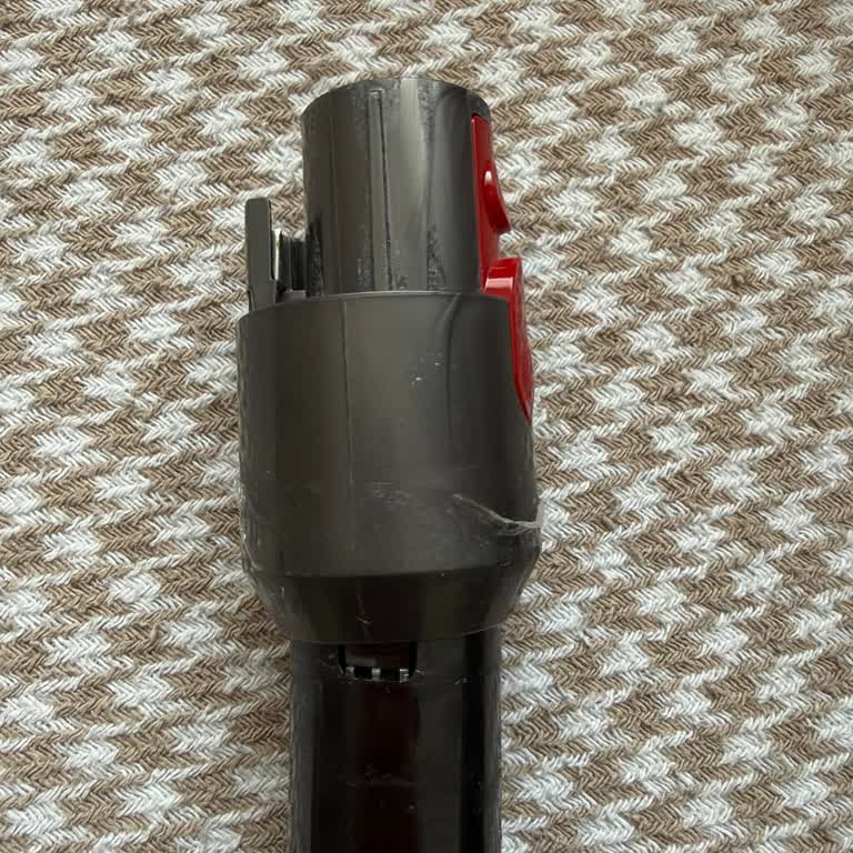 Dyson V15 Borusunun Tekrar Kırılması Ve Garanti Dışı Değişim Talebi