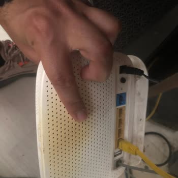 İnternet Kesintisi Ve DSL Işığı Sönük, Teknik Destek Ve Ücret İadesi Talebi