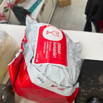 Aras Kargo’da Tekrar Yaşanan Kırık Teslimat Ve Tazmin Talebi