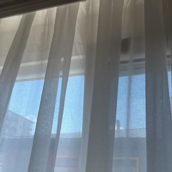 Perde Tesliminde Sürekli Gecikme, Yanlış Ölçü Ve Kalite Sorunları