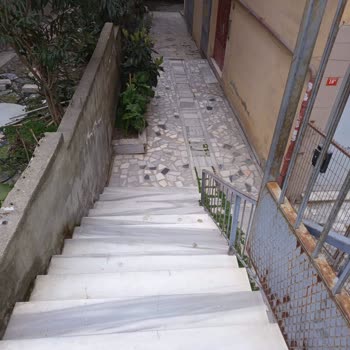 Bedaş'ın Mevzuata Aykırı Trafo Tutumu Kentsel Dönüşümü Ve Can Güvenliğini Tehlikeye Atıyor