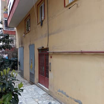 Bedaş'ın Mevzuata Aykırı Trafo Tutumu Kentsel Dönüşümü Ve Can Güvenliğini Tehlikeye Atıyor