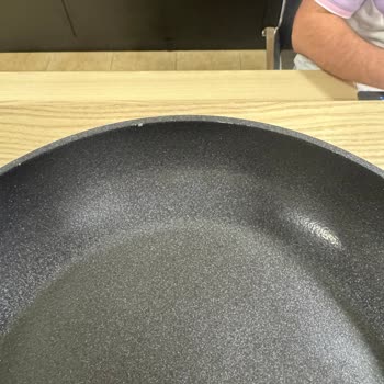 Fissler Tava Boyası Kısa Sürede Soyuluyor, Ücretsiz Değişim İstiyorum