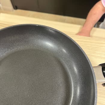 Fissler Tava Boyası Kısa Sürede Soyuluyor, Ücretsiz Değişim İstiyorum