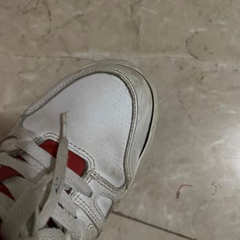 Nike Ayakkabılardaki Üretim Kusuru Kullanıcı Hatası Olarak Reddedildi