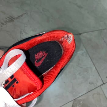 Nike Ayakkabılardaki Üretim Kusuru Kullanıcı Hatası Olarak Reddedildi