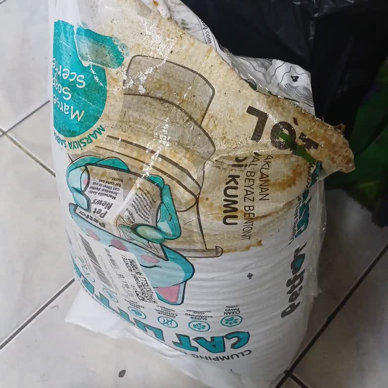 Sürat Kargo'dan Teslimat Kodu Alınmadan Komşuya Bırakılan Ve Zarar Gören Paket