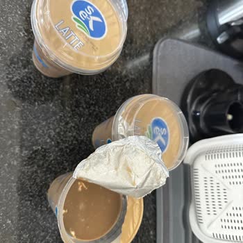 Bozulmuş Sek Latte Ürünü Nedeniyle Gıda Zehirlenmesi Ve İade Talebi