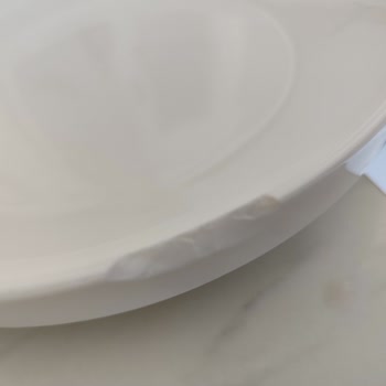 Kırık Gelen Tabaklar Ve Cevapsız Müşteri Hizmeti
