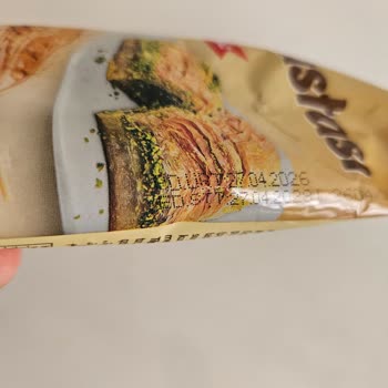 Kent Boringer Buğday Nişastası Plastik Kokulu Ve Acı Tat