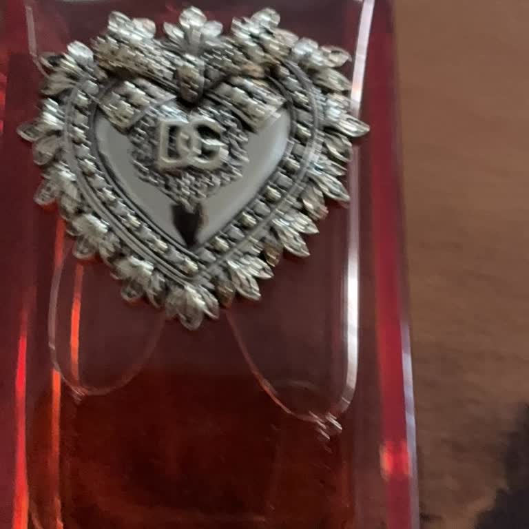 Dolce & Gabbana Parfümünün Kalıcılığı Kısa Sürede Yok Oldu