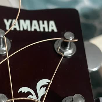 Hepsiburada Orijinal Olmayan Gitar Telinin İlk Akortta Kopması ve İade Reddi