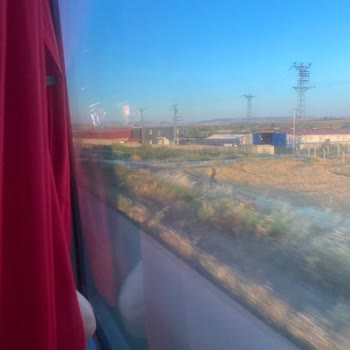 Mola Olmadan Kadın Ve Çocuk İhtiyaçları Göz Ardı Edilen Otobüs Seferi