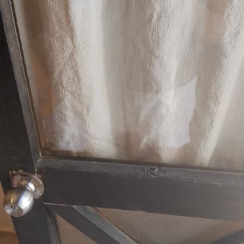 Kirli Ve Bakımsız Otelde Konaklama, 25.000 TL İade Talebi